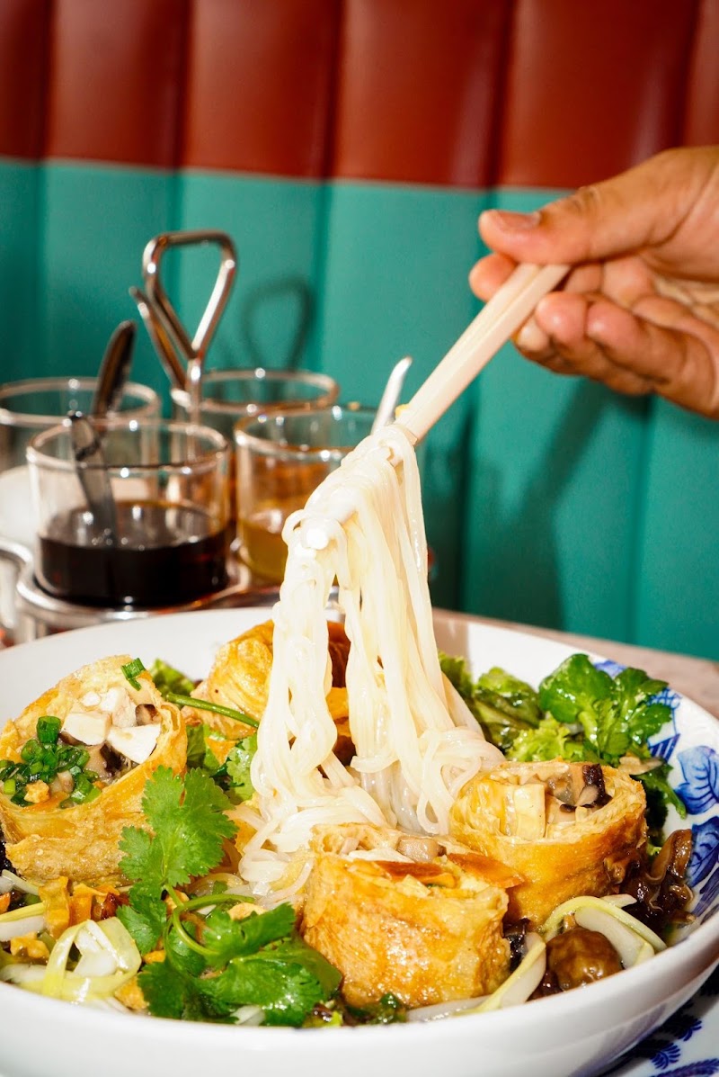 Chop Chop Cook Shop - Chop Chop Cook Shop Ground Floor, 328 ถ. เยาวราช แขวงจักรวรรดิ์ เขตสัมพันธวงศ์ กรุงเทพมหานคร 10100, Thailand