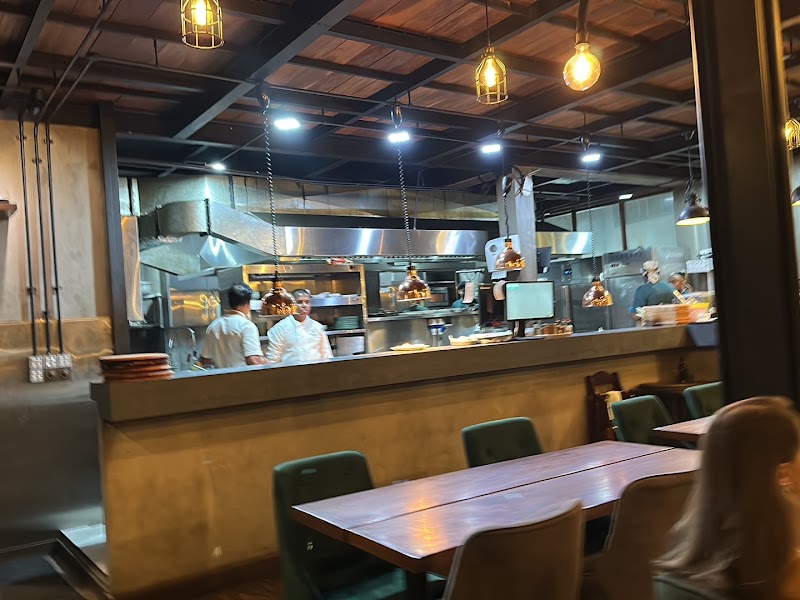 The Barn by Starbeans - The Barn by Starbeans No. 50 Wellawaya Road, ඇල්ල 90090, Sri Lanka