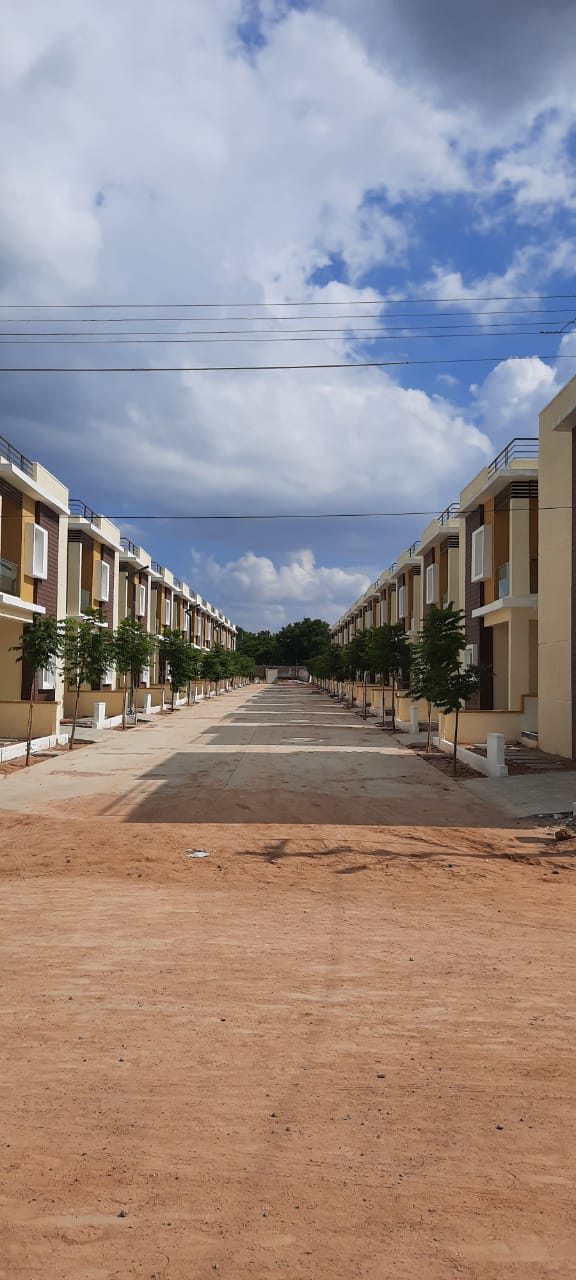 Praneeth Pranav Leaf - Praneeth Pranav Leaf, Mallampet, Hyderabad, Telangana 500090, India