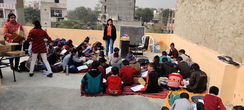 Dream Girl Foundation CSR NGO - Dream Girl Foundation CSR NGO 99H, B-Block Near Eminence Tuition Center, Block B, Surya Vihar, Sector 9, Gurugram, Haryana 122001, India
