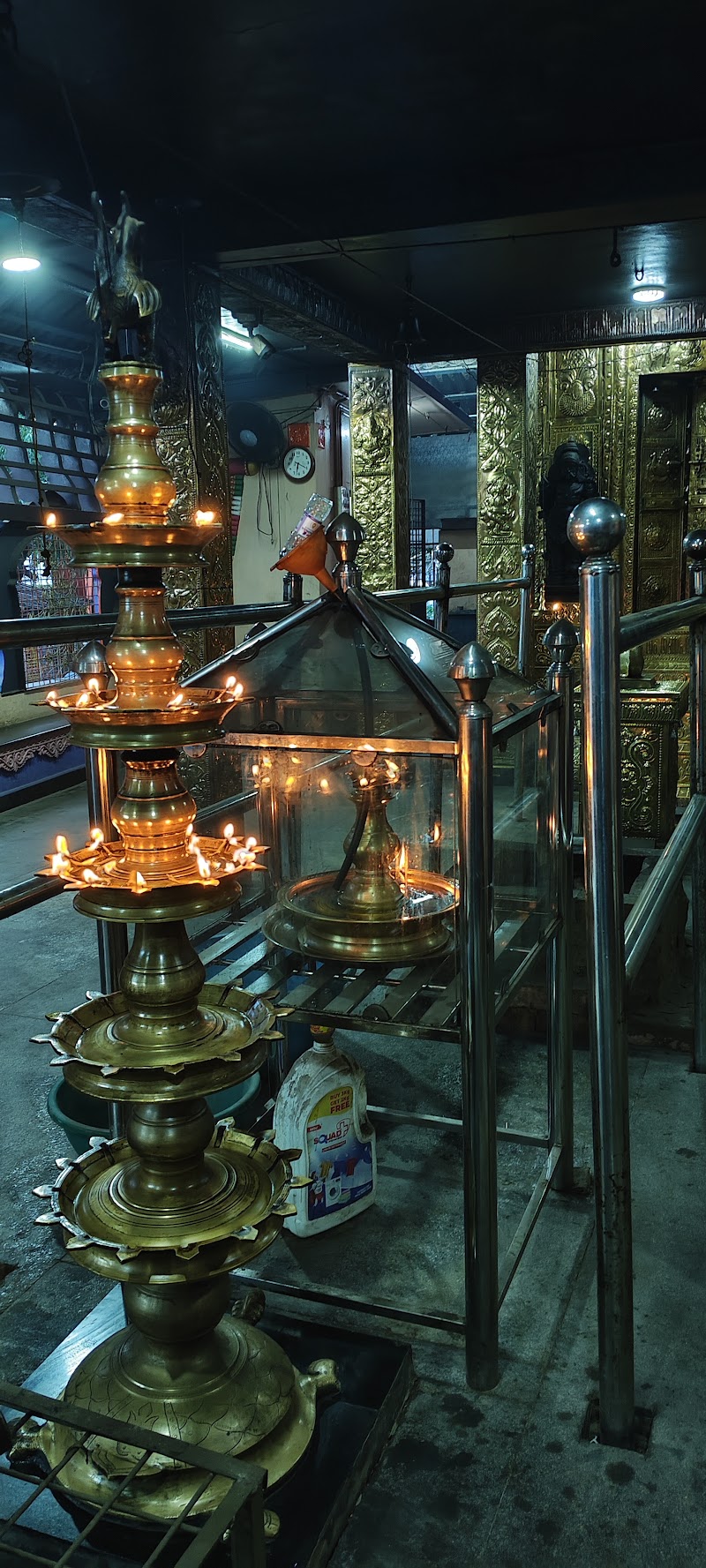 Sree Maha Ganapathy Temple - Sree Maha Ganapathy Temple MRV6+928, Palace Rd, Attingal, Kerala 695101, India