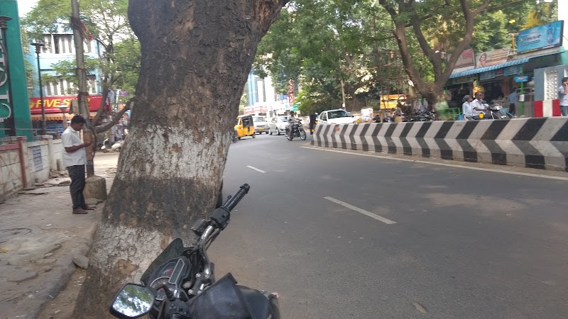 Jammu and Kashmir Government Tourist Office - Jammu and Kashmir Government Tourist Office No. 36 A, New No. 67, 2nd Floor, N Usman Rd, T. Nagar, Chennai, Tamil Nadu 600017, India