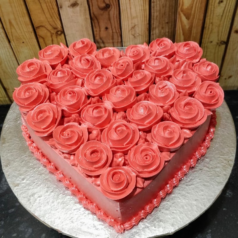 7th Heaven Cake and Cafe Bhagalpur - 7th Heaven Cake and Cafe Bhagalpur Navkamal Complex, Dr RP Rd, near Marwari Pathshala, below Raymond Ethnic Showroom, Shah Market, Bhagalpur, Bihar 812001, India