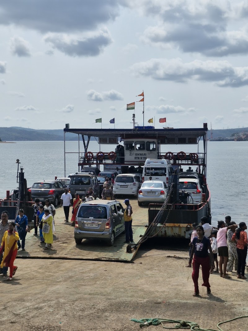 Jaigad Jetty - Jaigad Jetty, 76VF+2GQ, Jaigad, Maharashtra 415614, India