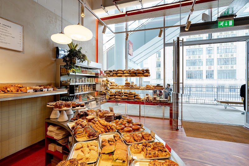 GAIL's Bakery Paddington - GAIL's Bakery Paddington Paddington Basin, London W2 1LA, UK