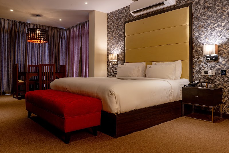 Viceroy Luxury Mountain Resort & Spa - Viceroy Luxury Mountain Resort & Spa 11/25, Ellackal -Pottankad Rd, Uppar Nirappu, Thekkumkanam, Kerala 685565, India