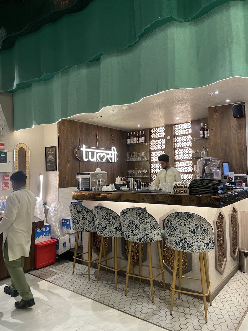 TULSI - TULSI LGF 43,44,45 and LGF 57, Elan Epic Mall, Tulsi, Sector 70, Gurugram, Haryana 122101, India