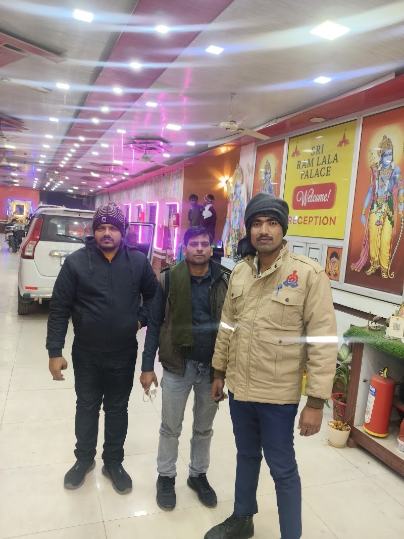 Ram Lalla Palace - Ram Lalla Palace, 4/1/16, near Hanuman Garhi, Dant Dhawan Kund, New Colony, Ayodhya, Uttar Pradesh 224123, India
