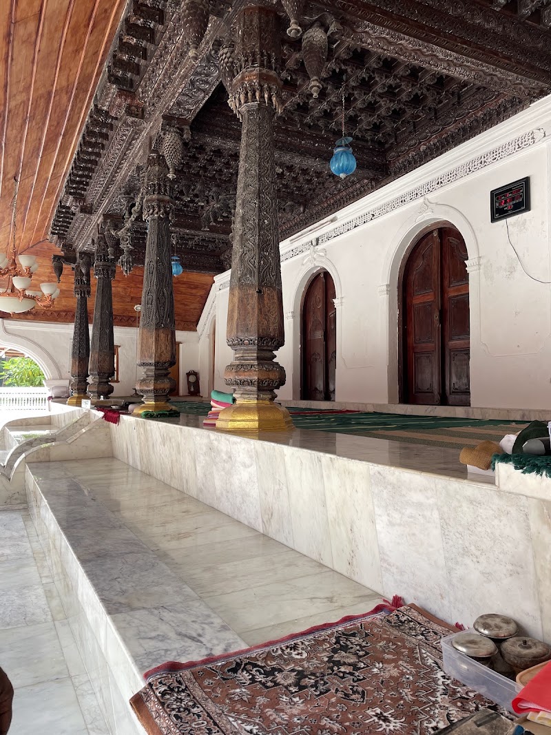 Ujra Mosque - Ujra Mosque, Ujra Masjid, Hujrapally, Kavaratti, Lakshadweep 682555, India