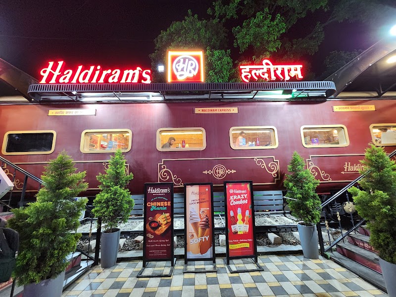 Haldiram's - The Railway Coach Restaurant, Pune - Haldiram's - The Railway Coach Restaurant, Pune Platform No. 6, Side, Circulating Area, PUNE RAILWAY STATION, Tadiwala Rd, near DRM Office, Sangamvadi, Pune, Maharashtra 411001, India
