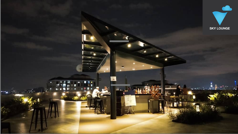 Sky Lounge By UCSI Hotels - Sky Lounge By UCSI Hotels Block G, level 12e. 1, Jalan Menara Gading, UCSI Heights Taman Connaught Cheras, Taman Connaught, 56000 Kuala Lumpur, Wilayah Persekutuan Kuala Lumpur, Malaysia