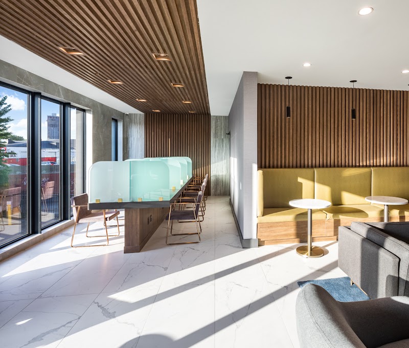 Global Luxury Suites at The Arches - Global Luxury Suites at The Arches 222 E 135th St, Bronx, NY 10451, USA