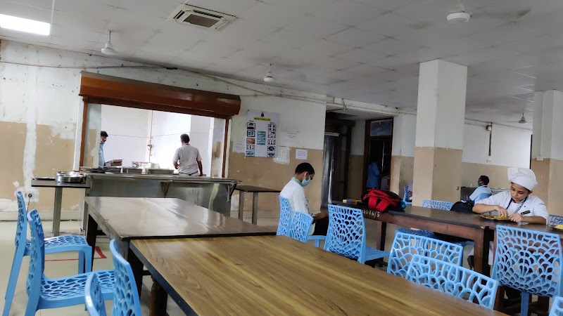 Institute of Hotel Management - Kolkata - Institute of Hotel Management - Kolkata, P, 16, Taratala Rd, CPT Colony, Alipore, Kolkata, West Bengal 700088, India