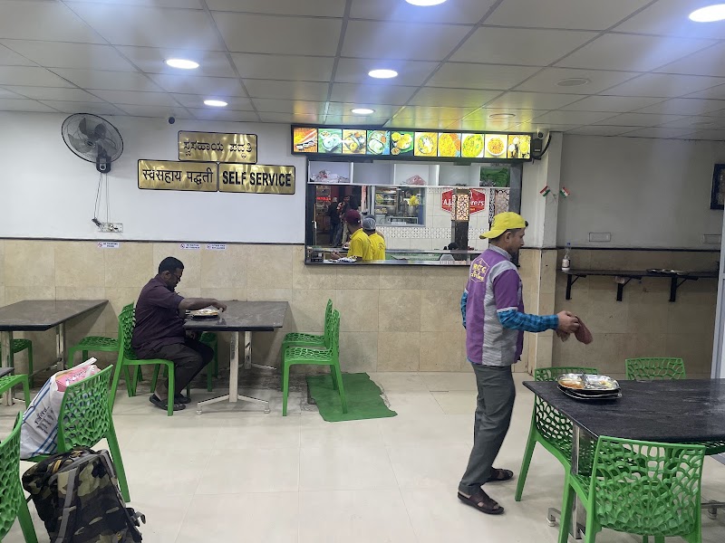 Irctc Food Canteen - Irctc Food Canteen, XHG9+XQM, Kempegowda, Majestic, Bengaluru, Karnataka 560023, India