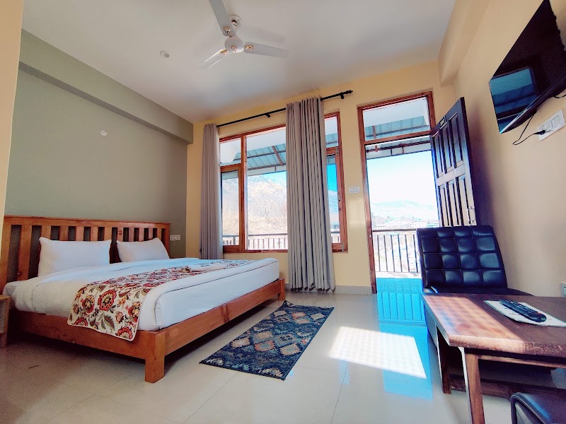 Apple farm homestay - Apple farm homestay, Nangabagh, near Paragliding point, Bandrol, Chhatan Seri, Himachal Pradesh 175128, India