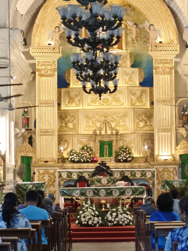Our Lady of Gloria Church - Our Lady of Gloria Church 6WJV+QHF, Varca, Fatrade, Goa 403721, India