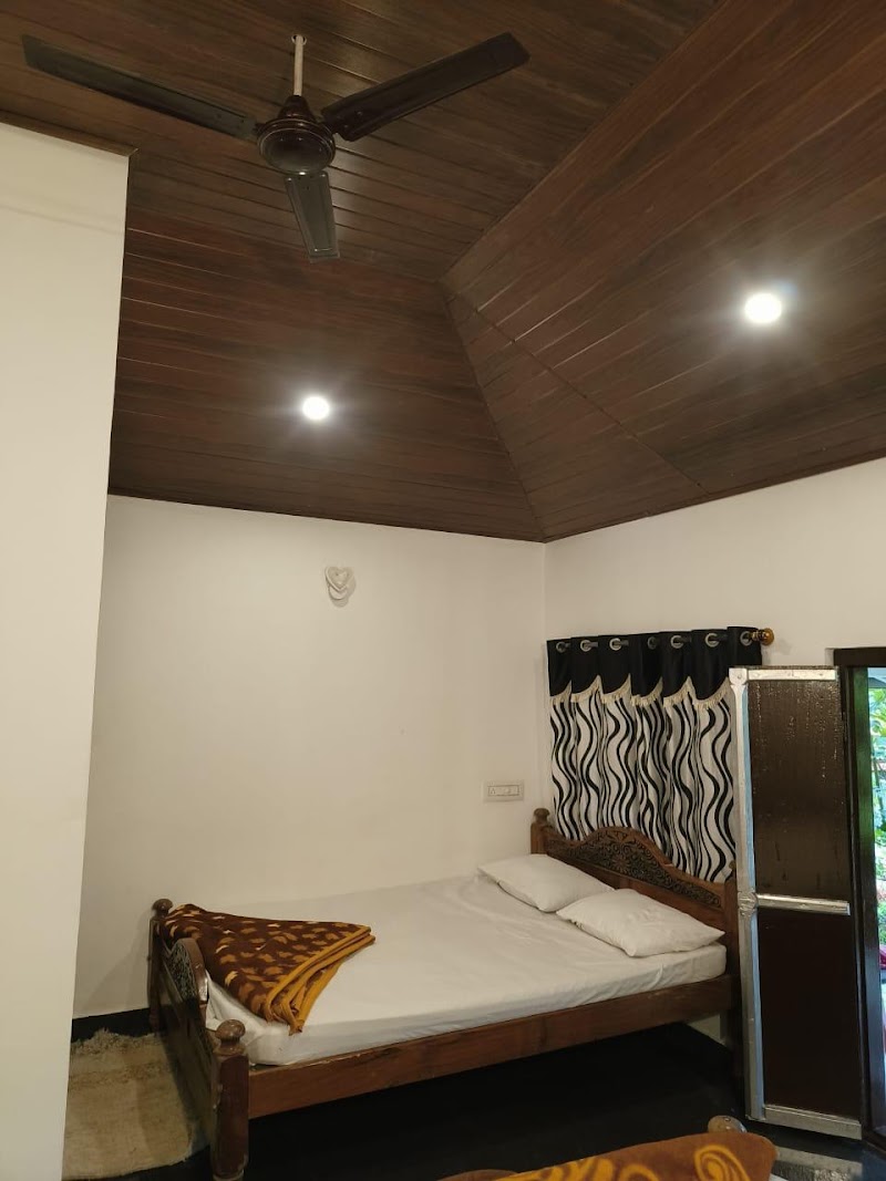 Bisle homestay sakleshpur - Bisle homestay sakleshpur byagadahalli, Bisle Ghat Rd, side, Kudrasthe, Byagadihalli, Karnataka 573123, India