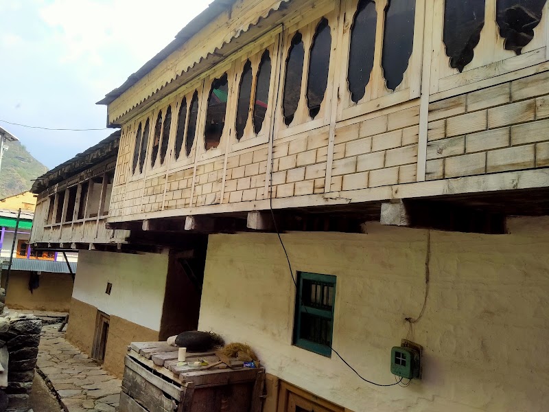 Tirthan Valley Pine View Home Stay - Tirthan Valley Pine View Home Stay, Vill. Faryadi Tirthan Valley, Pine View Home Stay, Banjar, Chippni, Himachal Pradesh 175123, India
