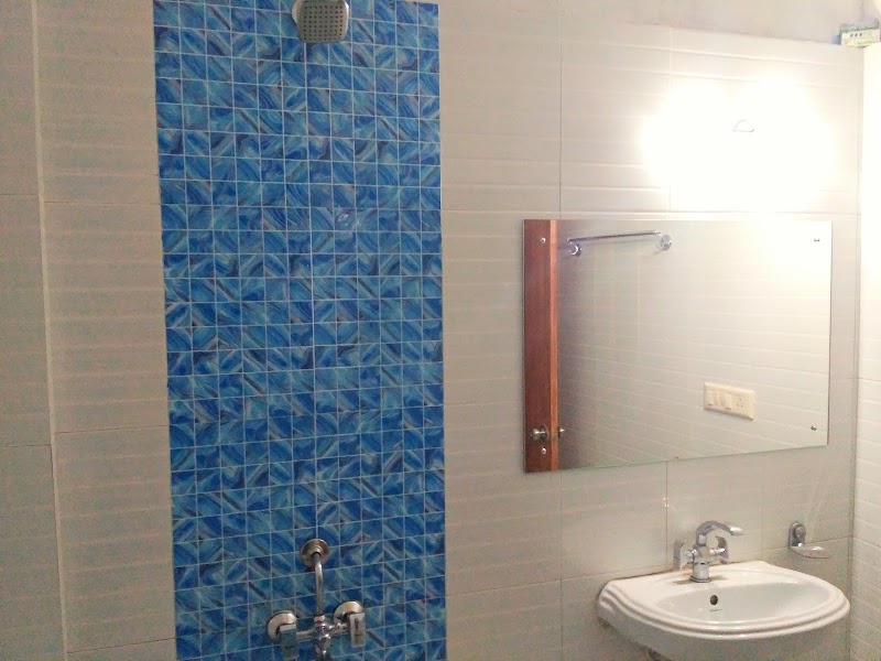 Lakemist Resort - Lakemist Resort, Kempty Fall Road, Kempty, Charleville, Mussoori Range, Mussorie Range, Uttarakhand 248179, India