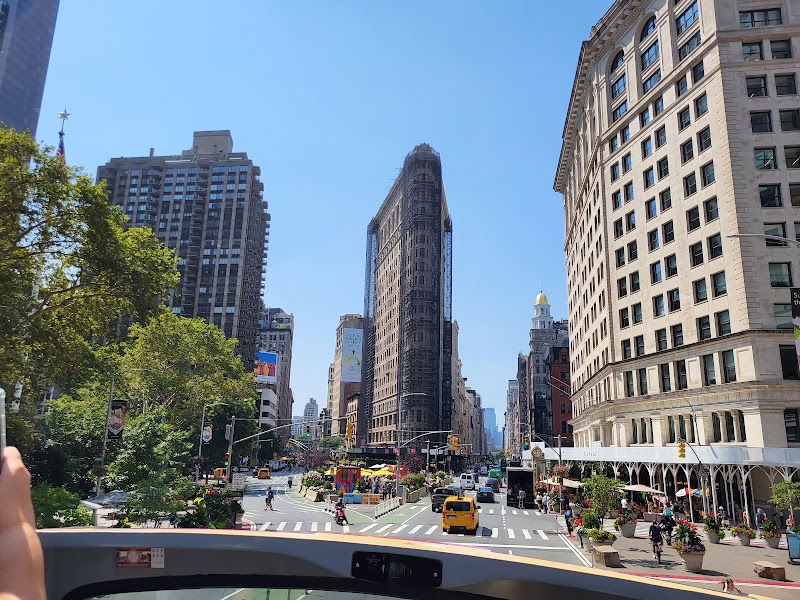 Big Bus Hop On - Big Bus Hop On 24-34 Park Row, New York, NY 10038, USA