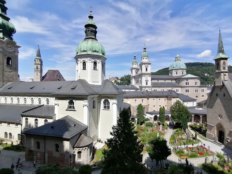 Salzburg Cathedral - Salzburg Cathedral Domplatz 1a, 5020 Salzburg, Austria