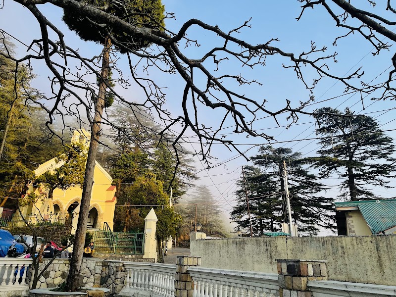Landour cottage - Landour cottage F35R+7V8 cottage, Luxmanpuri, Rajmandi, Landour, Mussoorie, Uttarakhand 248179, India