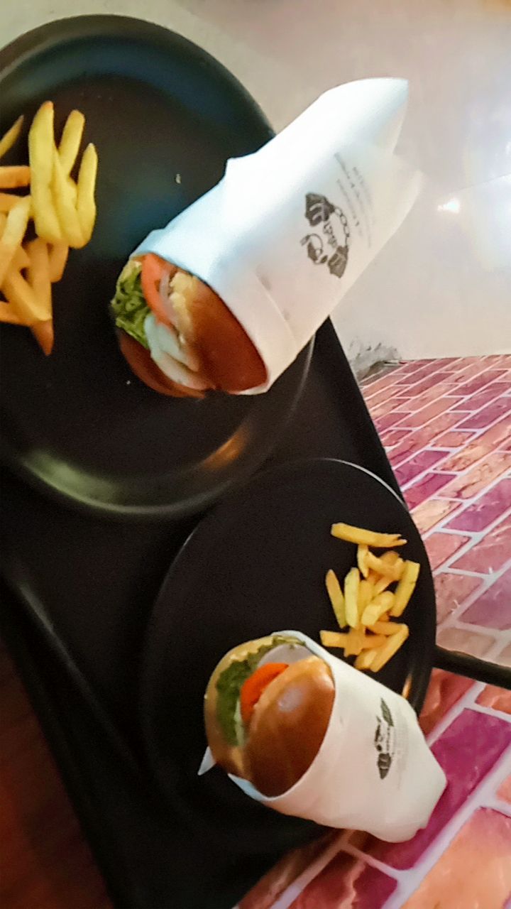 Kaidi Cafe and Family Restaurant - Kaidi Cafe and Family Restaurant CVV9+3CX, Alopi Bagh, Prayagraj, Uttar Pradesh 211006, India