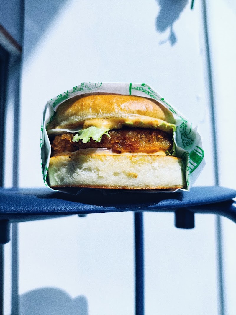 MOGRA CAFE - Matcha & Gourmet burgers - MOGRA CAFE - Matcha & Gourmet burgers MOGRA CAFE, Shop 9, Kohinoor V.R Plaza, Mazgaon Road, Maruti Mandir, State Bank Colony, Ratnagiri, Maharashtra 415639, India