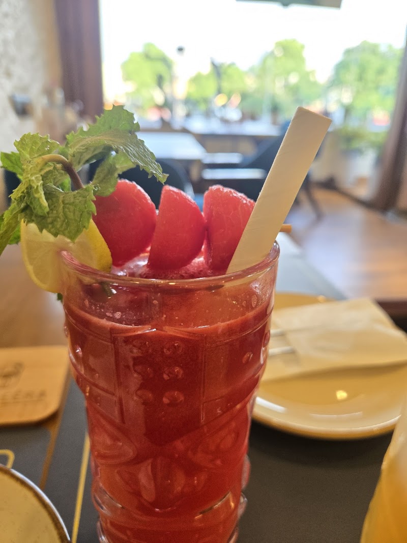TASTEERA RESTAURANT & CAFE - TASTEERA RESTAURANT & CAFE FIRST FLOOR, Huda Market, SCO NO. 40, Sector 31, Gurugram, Haryana 122001, India