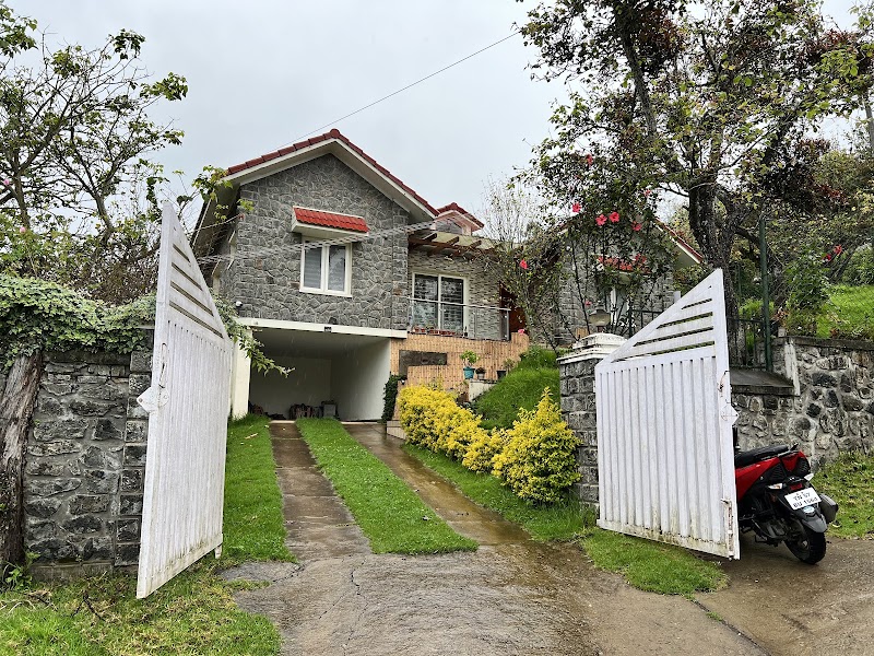 De Glen Rose - De Glen Rose RHYTHMS, Fairy Falls Rd, Kodaikanal, Tamil Nadu 624103, India