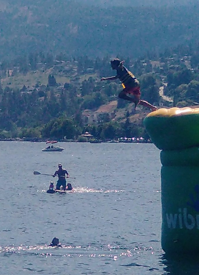 Splash Water Parks Peachland – Wibit Inflatable Park - Splash Water Parks Peachland – Wibit Inflatable Park Beach Ave, Peachland, BC V0H 1X6, Canada