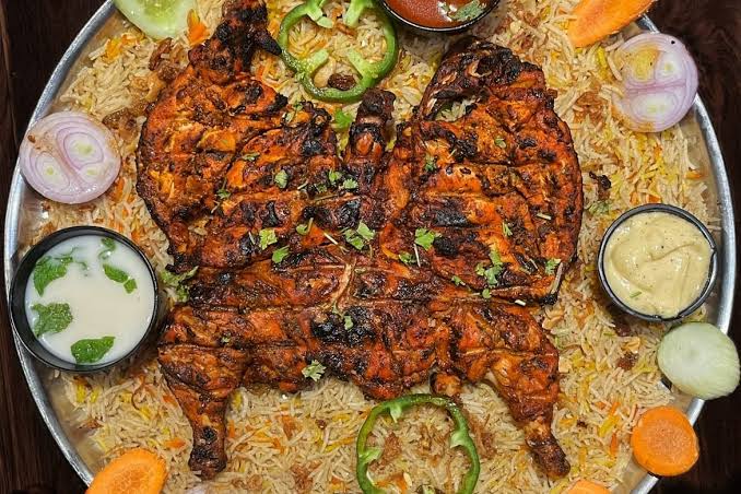 Al Raidan Restaurant - Al Raidan Restaurant, MELE, near SEVANA HOSPITAL, Pattambi, Kerala 679306, India