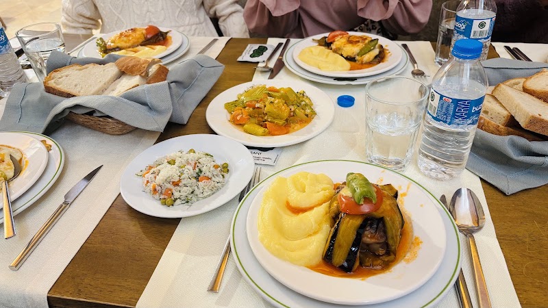 Havuzlu Restaurant - Havuzlu Restaurant, Beyazıt, Gani Çelebi Sk. Kapalıçarşı No:3, 34126 Fatih/İstanbul, Türkiye