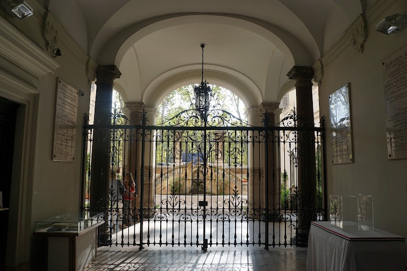 Palazzo Falconieri - Palazzo Falconieri, V. Giulia, 1, 00186 Roma RM, Italy