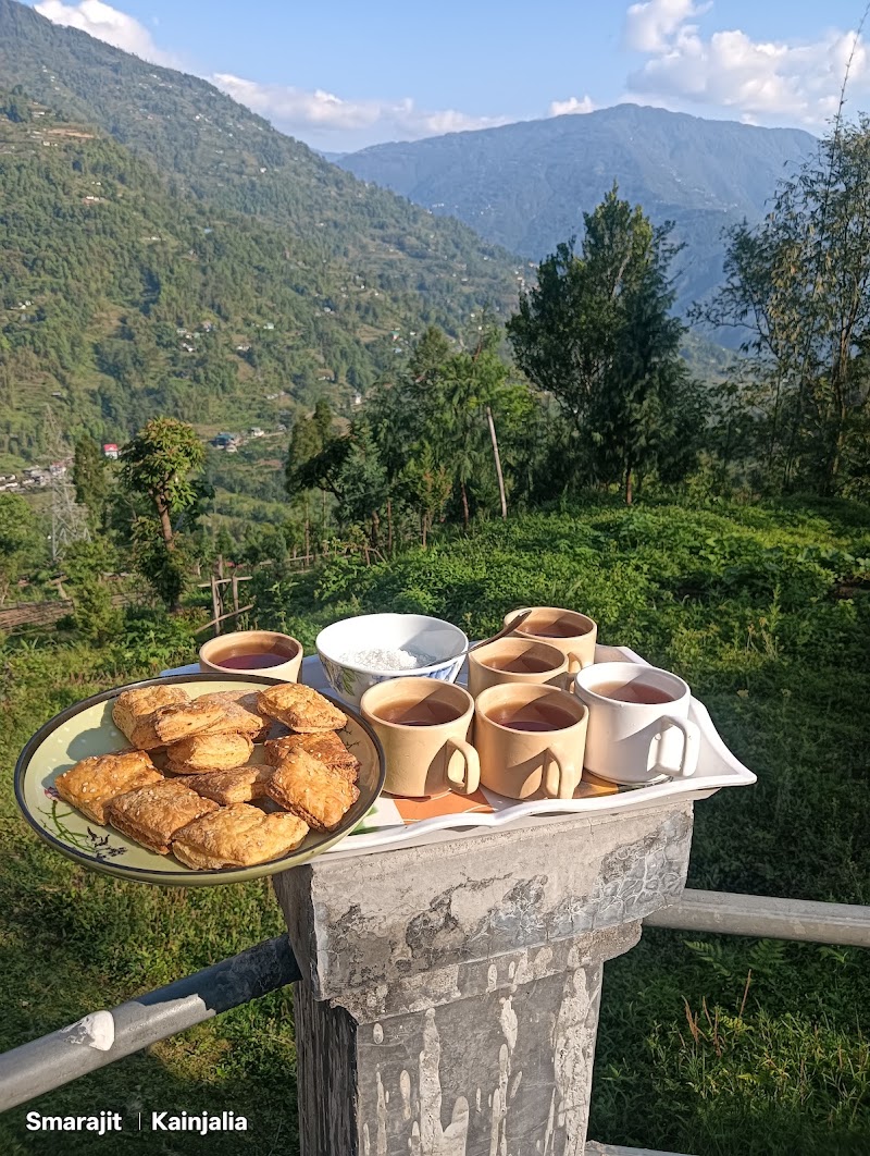 Cypress Valley View Homestay - Cypress Valley View Homestay Village: Bararay Busty Road, Bijanbari - Kainjalia Rd, Line, Kainjalia, West Bengal 734201, India