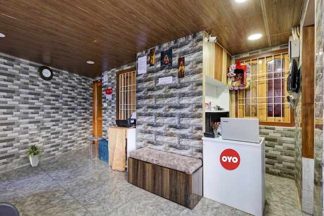 Hotel O by OYO Shree Home Mall Road - Hotel O by OYO Shree Home Mall Road, Mall Rd, Mallital, Nainital, Uttarakhand 263001, India