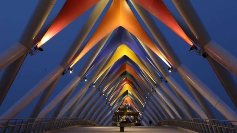 Sabarmati Riverfront, Ellis Bridge - Sabarmati Riverfront, Ellis Bridge 2HCF+XRC, Sabarmati Riverfront Walkway W, Ellisbridge, Ahmedabad, Gujarat 380006, India