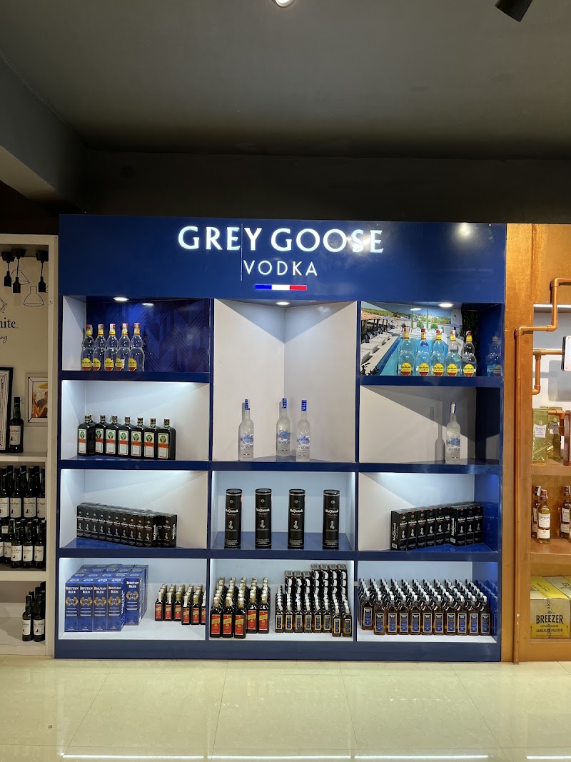 Spirits Premium F.L Off Shop Sambalpur - Spirits Premium F.L Off Shop Sambalpur, near Ainthapali Chowk, Ainthapali, Sambalpur, Odisha 768004, India