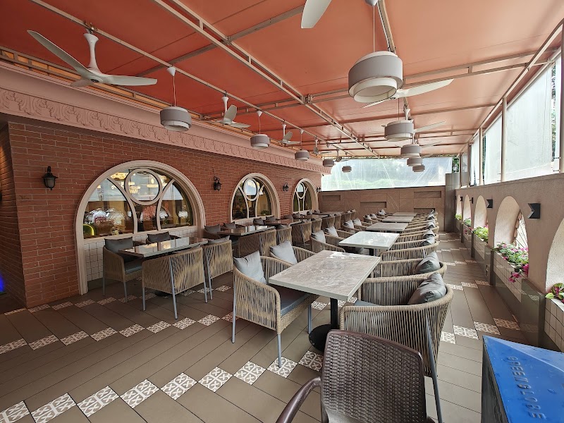 Lalta Veg Bistro (JB HOSPITALITY) - Lalta Veg Bistro (JB HOSPITALITY) Vidyanagar, Vidya Vihar East, Ghatkopar East, Mumbai, Maharashtra 400077, India