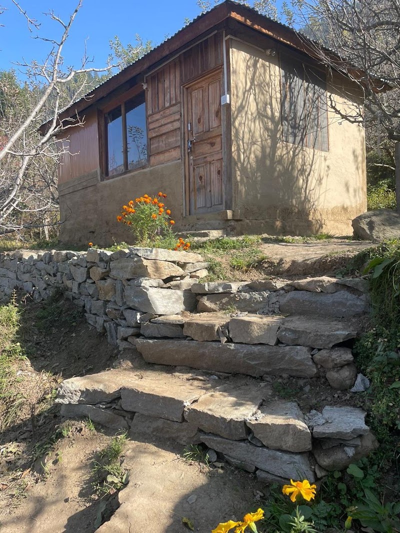 The Hidden Nest Homestay - The Hidden Nest Homestay Village, Renh Deohari Valley, Sainj, Kanaun, Himachal Pradesh 175134, India