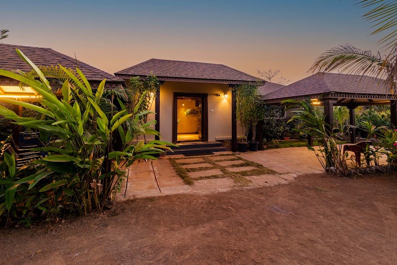 StayVista at Farmhouse Retreat | Premium Villa with Pool in Nashik - StayVista at Farmhouse Retreat | Premium Villa with Pool in Nashik, Farmhouse Retreat Dugaon, Road, Manoli, Nashik, Maharashtra 422203, India