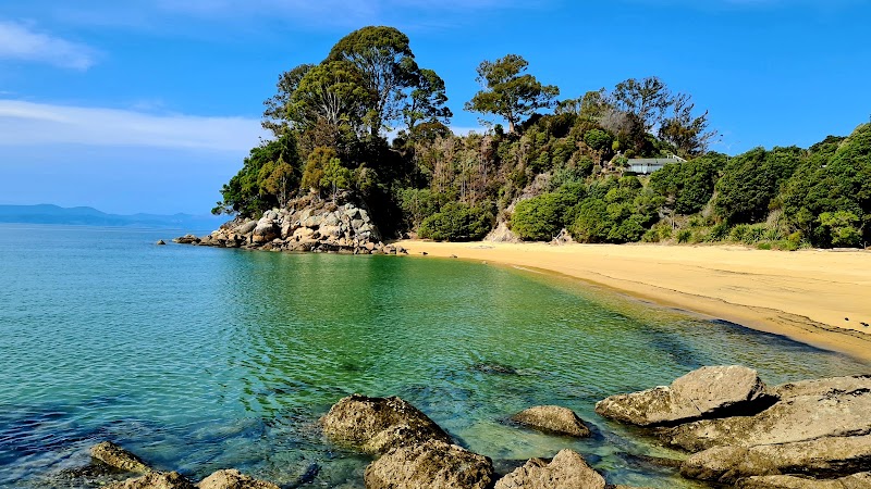 Breaker Bay