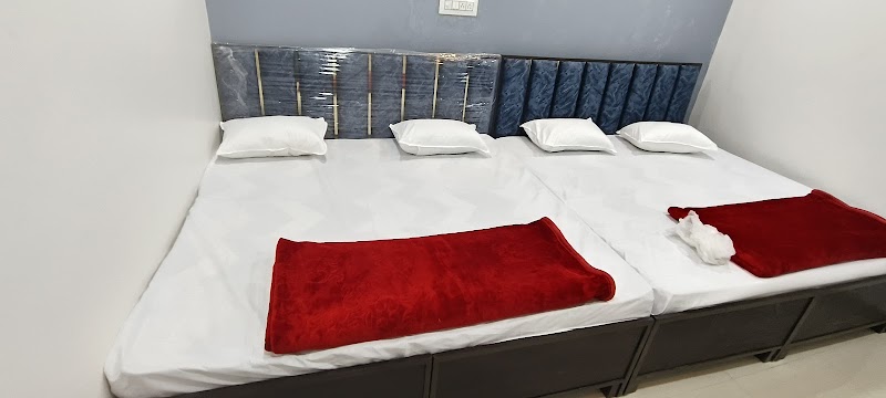 Annapurna Hotel - Annapurna Hotel, Mahakal Ghati, 27/2, 24 Khamba Marg, Jaisinghpura, Ujjain, Madhya Pradesh 456006, India