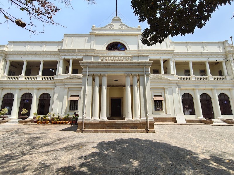 Lal Bagh Palace - Lal Bagh Palace PR2W+2RH, Nai Duniya, Revenue Colony, Indira Gandhi Nagar, Indore, Madhya Pradesh 452009, India