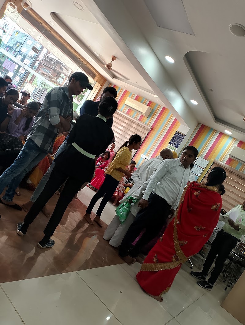 Gandhi nursing home- Dr Animesh Gandhi Dr Narendra Gandhi - Gandhi nursing home- Dr Animesh Gandhi Dr Narendra Gandhi, Shine skin clinic, near Ganj mandi gate, Ward Number 40, Basantpur, Rajnandgaon, Chhattisgarh 491441, India