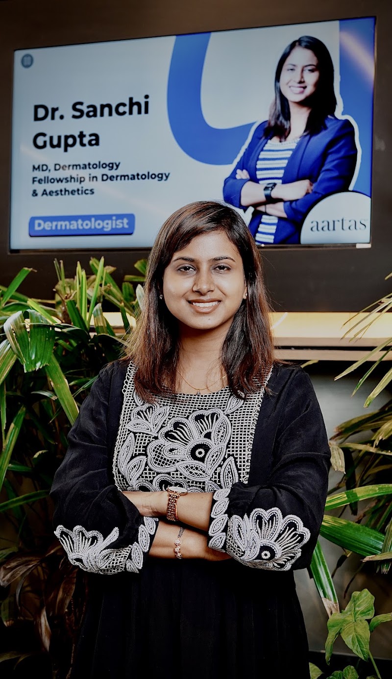 The Derma Clinics by Dr. Sanchi Gupta - The Derma Clinics by Dr. Sanchi Gupta 2nd Floor, Plot 1205, opposite Galleria Market, Sector 28, DLF Phase IV, Gurugram, Haryana 122002, India