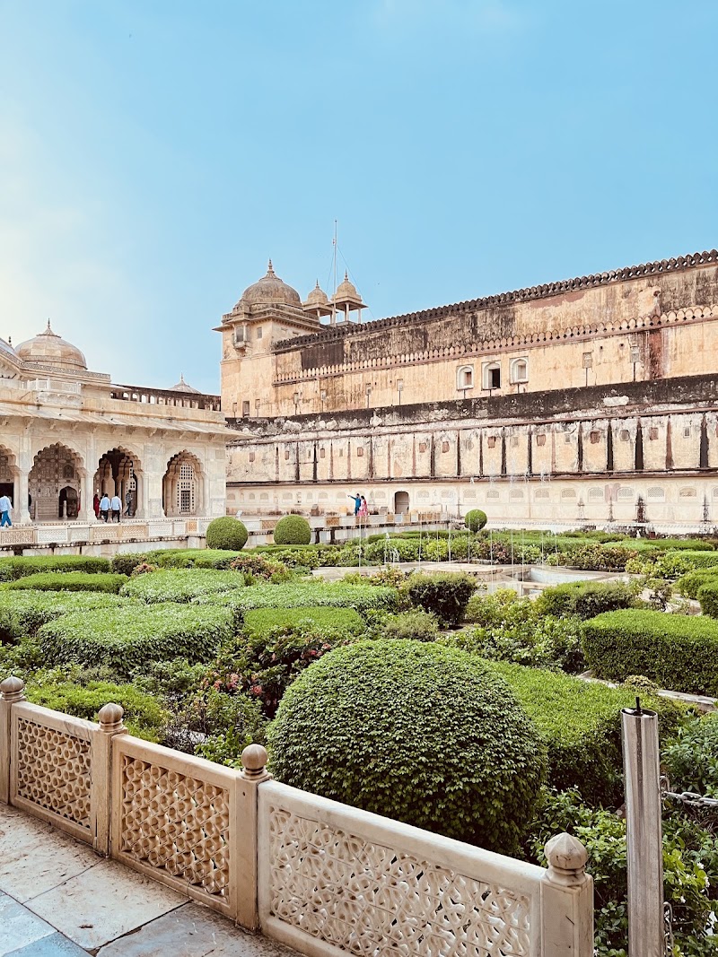 Diwan-e-aam - Diwan-e-aam XVP2+G9M, Unnamed Road, Devisinghpura, Amer, Rajasthan 302028, India