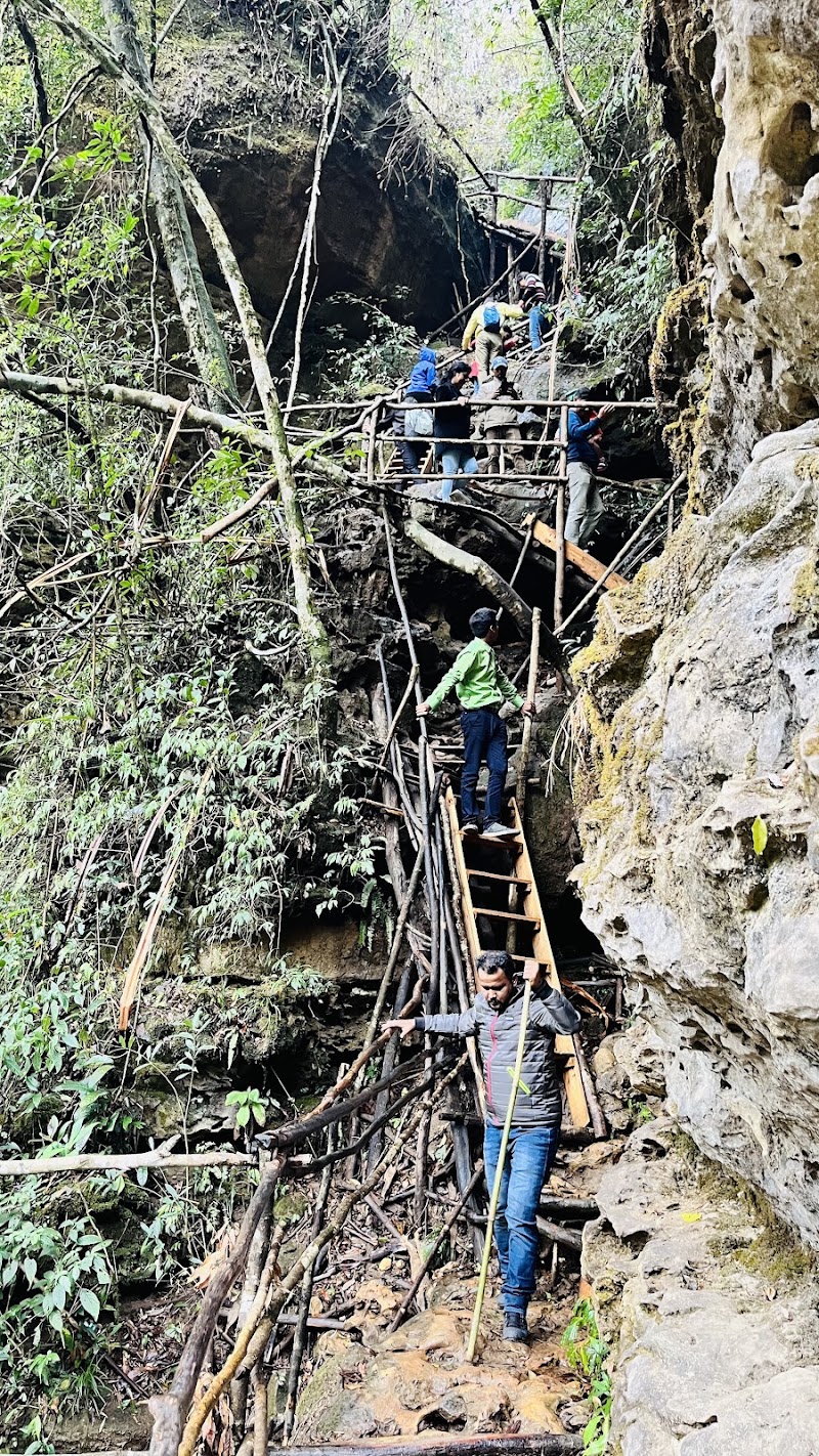 Wei Sawdong Falls - Wei Sawdong Falls Sohra, Meghalaya 793108, India