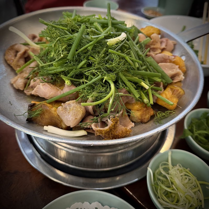 Vua Chả Cá - Vua Chả Cá, 269 P. Giảng Võ, Ô Chợ Dừa, Hà Nội 100000, Vietnam