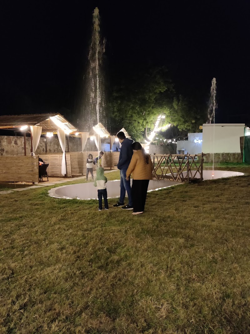 Cafe Evoke At Aravali Hills - Cafe Evoke At Aravali Hills 82Q6+J26, Garat Pur Bas, Haryana 122101, India